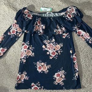 Navy floral maternity top.